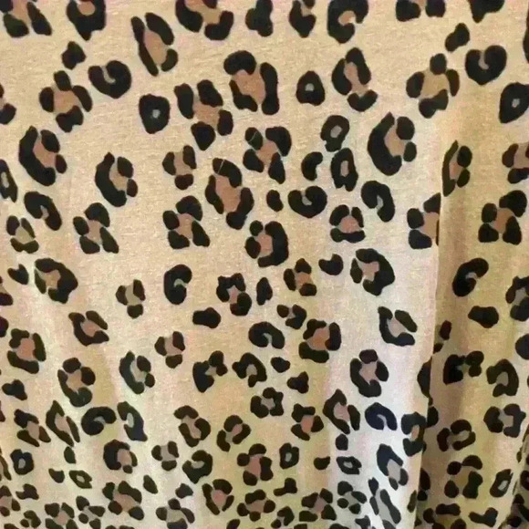 Wild Fable knee length Leopard print dress size Medium. Never worn. - Picture 4 of 4